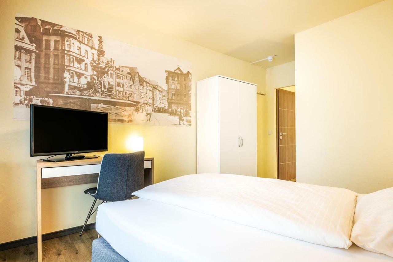 Schroeders City-Style-Hotel Trier Quarto foto