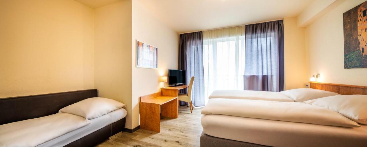 Schroeders City-Style-Hotel Trier Quarto foto